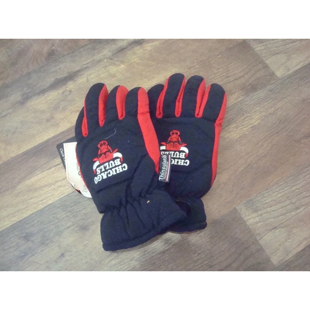 CHICAGO BULLS YOUTH  GLOVES‎ MITTENS 90S DEADSTOCK  VINTAGE TT3